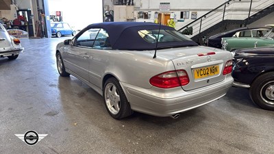 Lot 810 - 2002 MERCEDES CLK320 AVANTGARDE AUTO