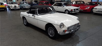 Lot 98 - 1969 MG B ROADSTER