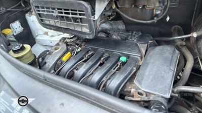 Lot 394 - 2004 VAUXHALL VIVARO 2700 SWB