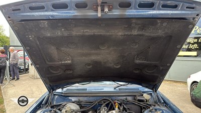 Lot 368 - 1993 VOLVO 240 SE AUTO