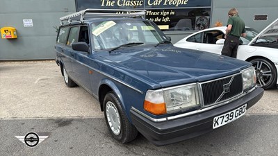 Lot 368 - 1993 VOLVO 240 SE AUTO