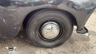 Lot 774 - 1953 DAIMLER