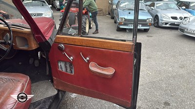 Lot 774 - 1953 DAIMLER