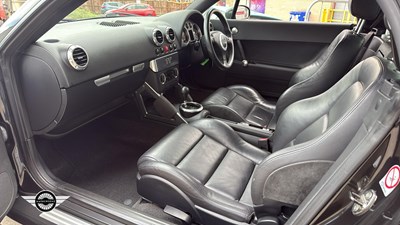 Lot 418 - 2004 AUDI TT ROADSTER (150 BHP)