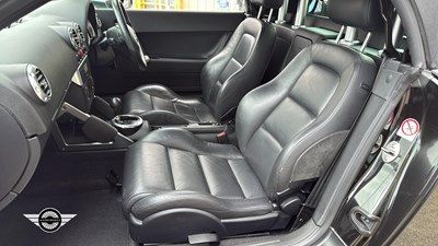 Lot 418 - 2004 AUDI TT ROADSTER (150 BHP)