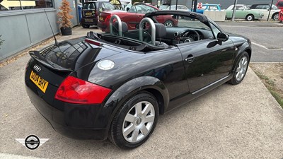 Lot 418 - 2004 AUDI TT ROADSTER (150 BHP)
