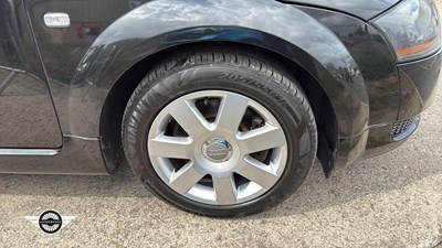 Lot 418 - 2004 AUDI TT ROADSTER (150 BHP)