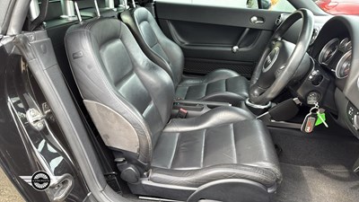 Lot 418 - 2004 AUDI TT ROADSTER (150 BHP)