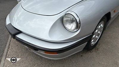 Lot 707 - 1989 ALFA ROMEO SPIDER