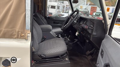 Lot 830 - 1989 LAND ROVER 90 4C REG DT DIESEL