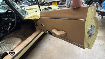 Lot 776 - 1972 JAGUAR 2+2 E TYPE