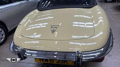 Lot 776 - 1972 JAGUAR 2+2 E TYPE