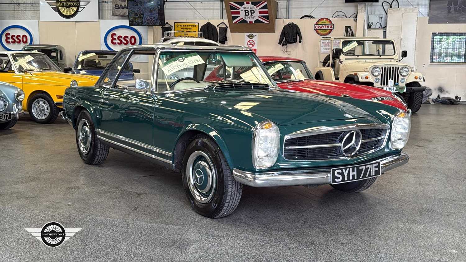 Lot 57 - 1967 MERCEDES 230