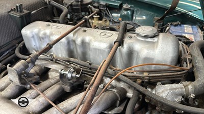 Lot 57 - 1967 MERCEDES 230