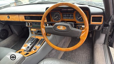 Lot 886 - 1985 JAGUAR XJS HE AUTO