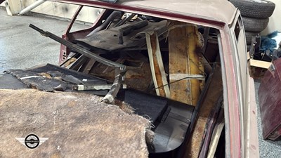 Lot 826 - 1972 JENSEN INTERCEPTOR III AUTO