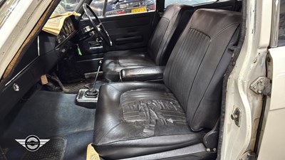 Lot 899 - 1968 FORD ZEPHYR V4