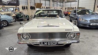 Lot 899 - 1968 FORD ZEPHYR V4