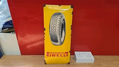 Lot 93 - PIRELLI ENAMEL SIGN 18" X 8"