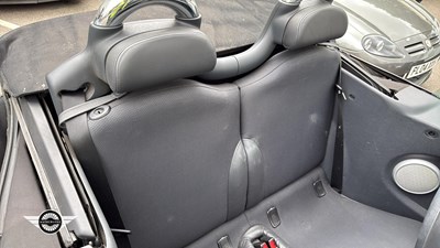 Lot 812 - 2006 MINI MINI COOPER S