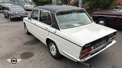 Lot 650 - 1977 TRIUMPH DOLOMITE 1850 HL
