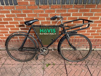 Lot 17 - HOVIS BAKERS BIKE