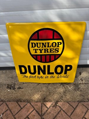 Lot 635 - DUNLOP TYRES SIGN 22" X 22"
