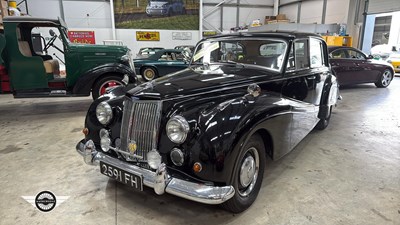 Lot 281 - 1960 ARMSTRONG SIDDELEY
