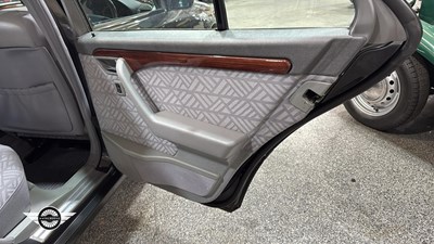 Lot 748 - 1994 MERCEDES C180 AUTO
