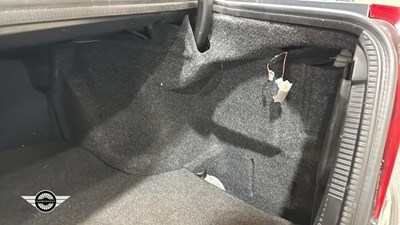 Lot 748 - 1994 MERCEDES C180 AUTO