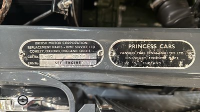 Lot 622 - 1966 VANDEN PLAS 1100 PRINCESS