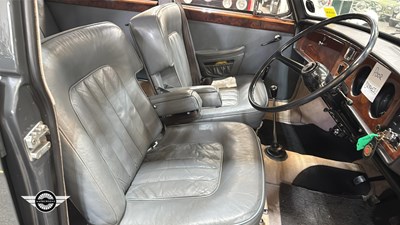Lot 622 - 1966 VANDEN PLAS 1100 PRINCESS