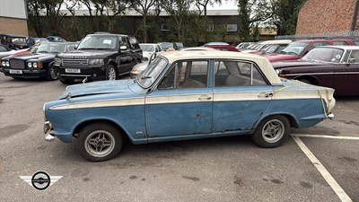Lot 201 - 1963 FORD CORTINA SUPER