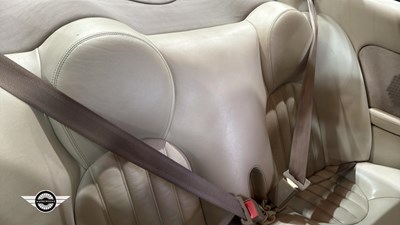 Lot 143 - 1998 JAGUAR XK8 COUPE AUTO