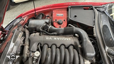 Lot 143 - 1998 JAGUAR XK8 COUPE AUTO