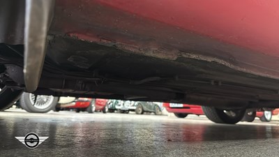 Lot 143 - 1998 JAGUAR XK8 COUPE AUTO