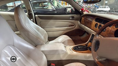 Lot 143 - 1998 JAGUAR XK8 COUPE AUTO