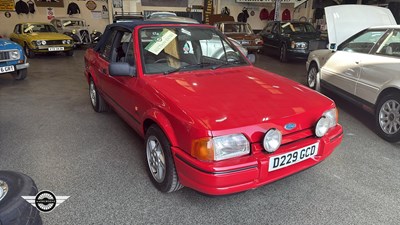 Lot 373 - 1987 FORD ESCORT 1.6I CABRIOLET