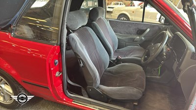 Lot 373 - 1987 FORD ESCORT 1.6I CABRIOLET