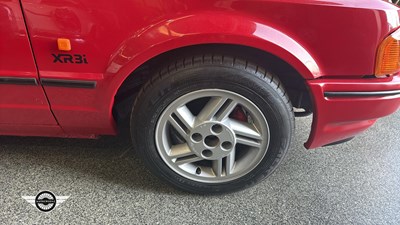 Lot 373 - 1987 FORD ESCORT 1.6I CABRIOLET