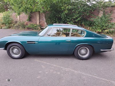 Lot 11 - 1971 ASTON MARTIN DB6