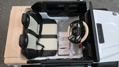 Lot 344 - MERCEDES MAYBACH G650 CHILDS ELECTRIC CAR