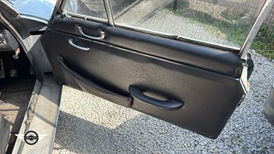 Lot 592 - 1969 GILBERN GENIE