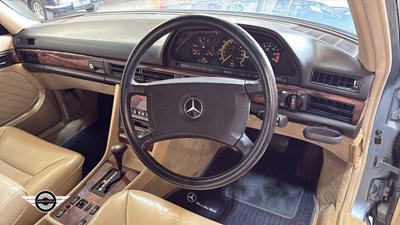 Lot 244 - 1989 MERCEDES 500 SEL AUTO