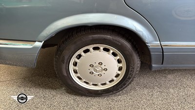 Lot 244 - 1989 MERCEDES 500 SEL AUTO