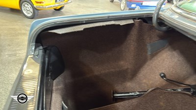 Lot 244 - 1989 MERCEDES 500 SEL AUTO