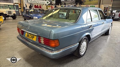 Lot 244 - 1989 MERCEDES 500 SEL AUTO