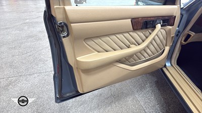 Lot 244 - 1989 MERCEDES 500 SEL AUTO