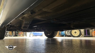 Lot 244 - 1989 MERCEDES 500 SEL AUTO