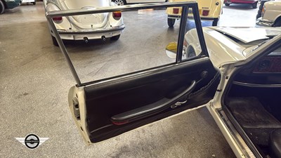 Lot 775 - 1972 TRIUMPH STAG